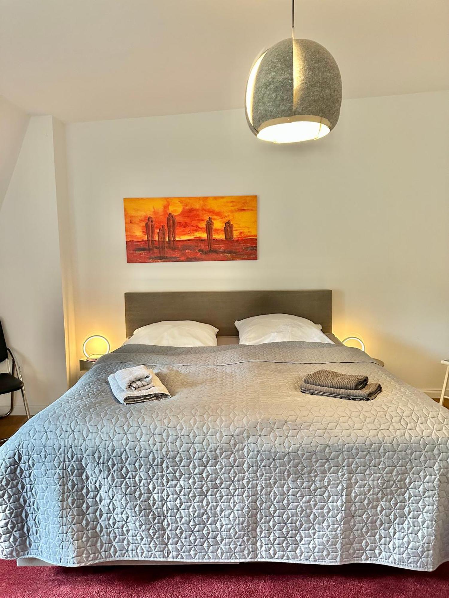 Modernes City-Apartment Mit Blick In Den Park Und 2 Baeder H9 Oldenburg Ngoại thất bức ảnh