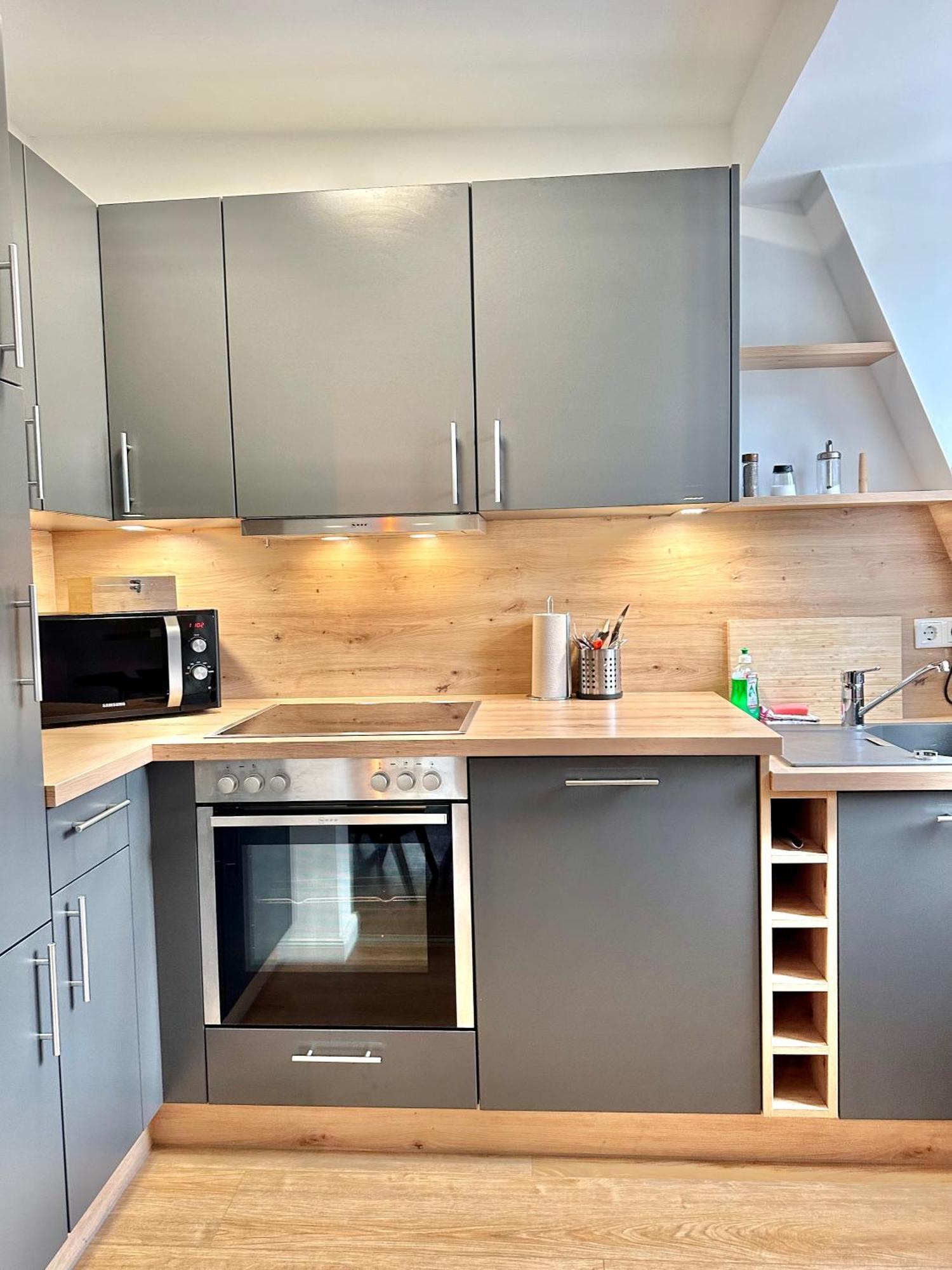 Modernes City-Apartment Mit Blick In Den Park Und 2 Baeder H9 Oldenburg Ngoại thất bức ảnh