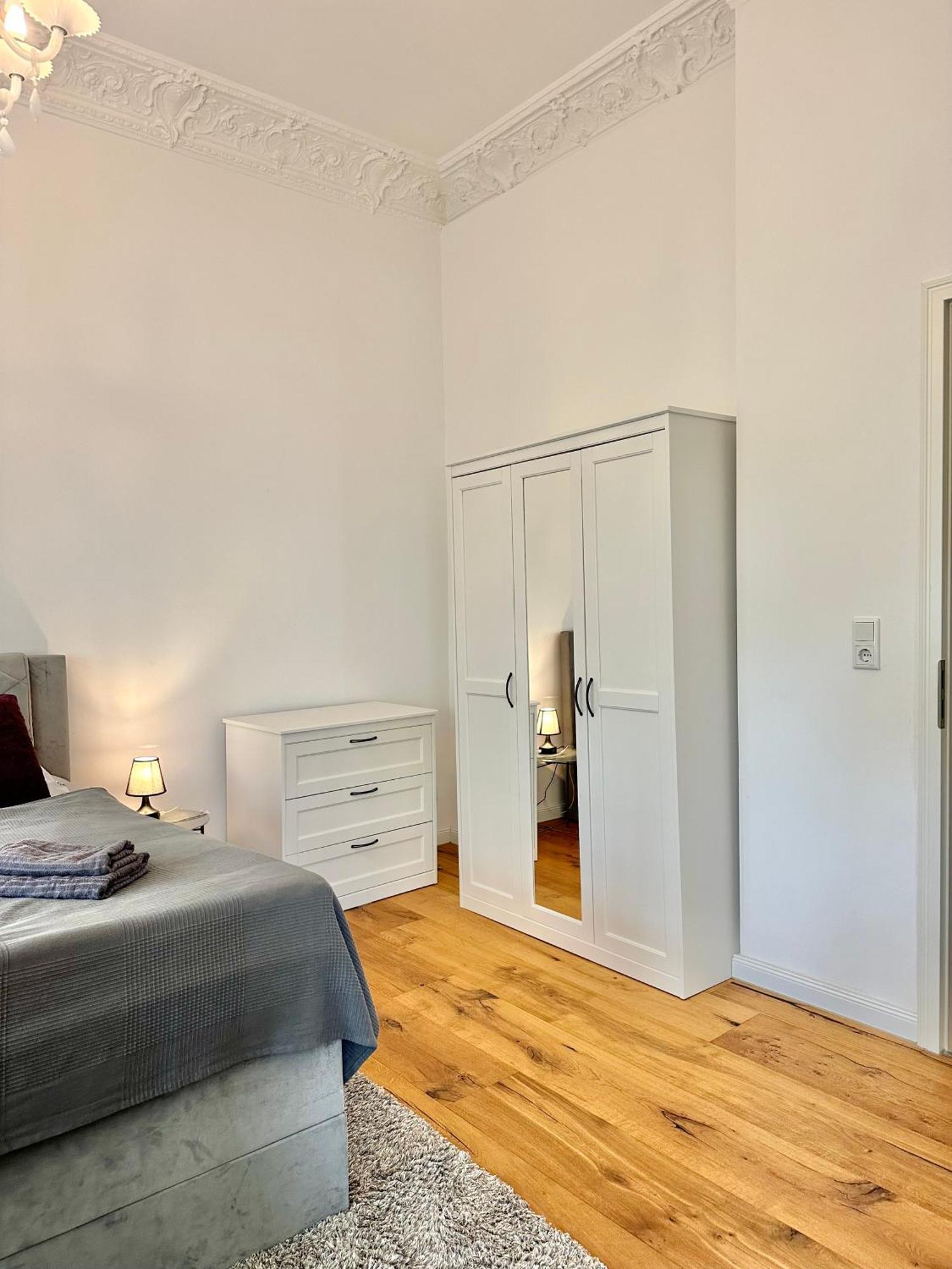 Modernes City-Apartment Mit Blick In Den Park Und 2 Baeder H9 Oldenburg Ngoại thất bức ảnh