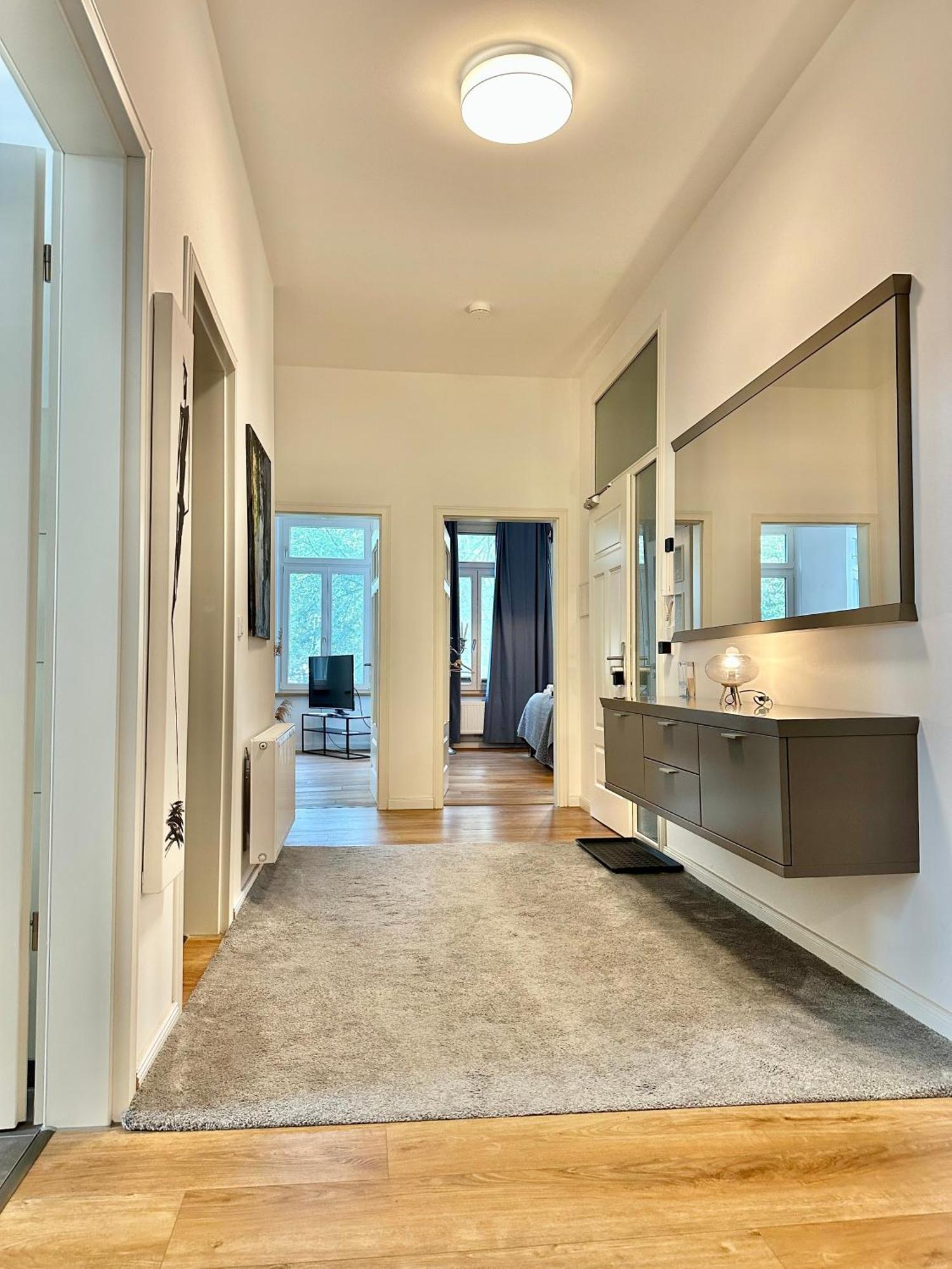 Modernes City-Apartment Mit Blick In Den Park Und 2 Baeder H9 Oldenburg Ngoại thất bức ảnh